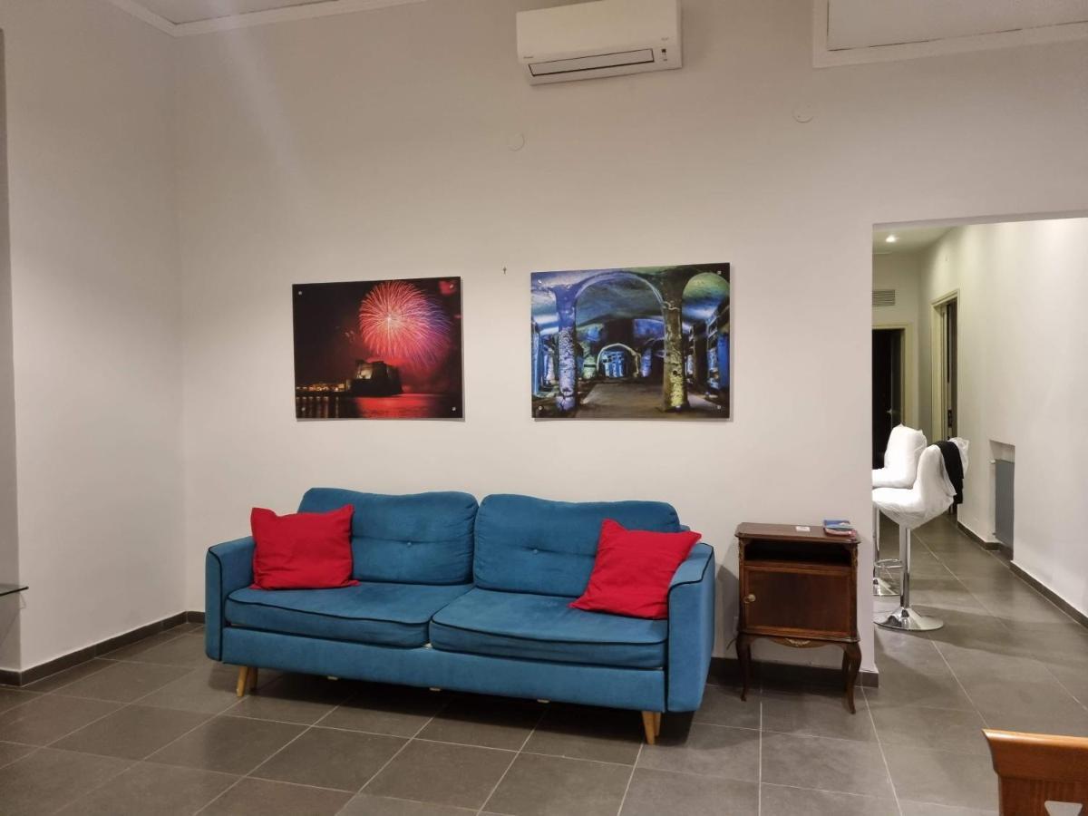 Napoli Sottosopra Chiaia Apartment Exterior photo