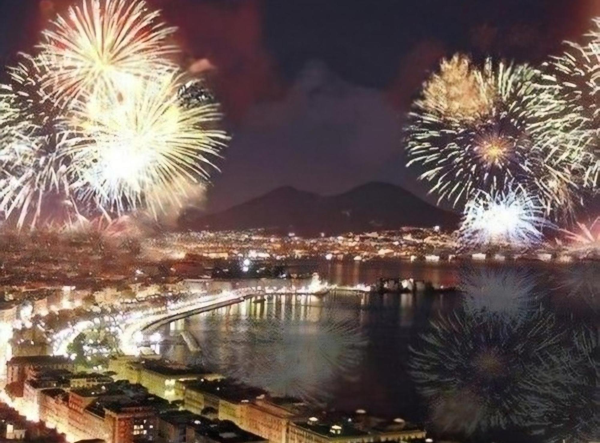 Napoli Sottosopra Chiaia Apartment Exterior photo