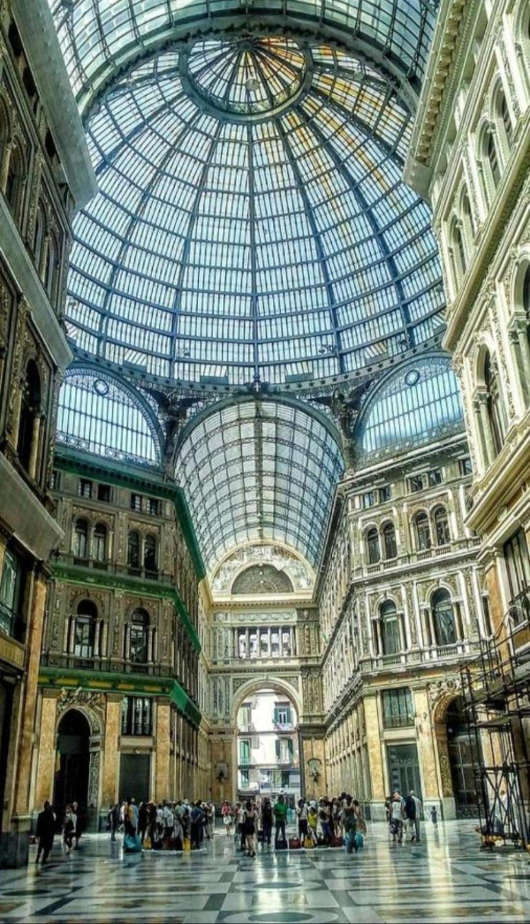 Napoli Sottosopra Chiaia Apartment Exterior photo